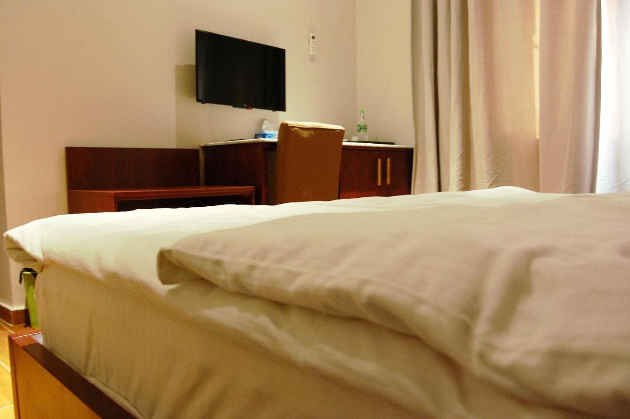 R & K Guest Palace Hotel Kano Luaran gambar