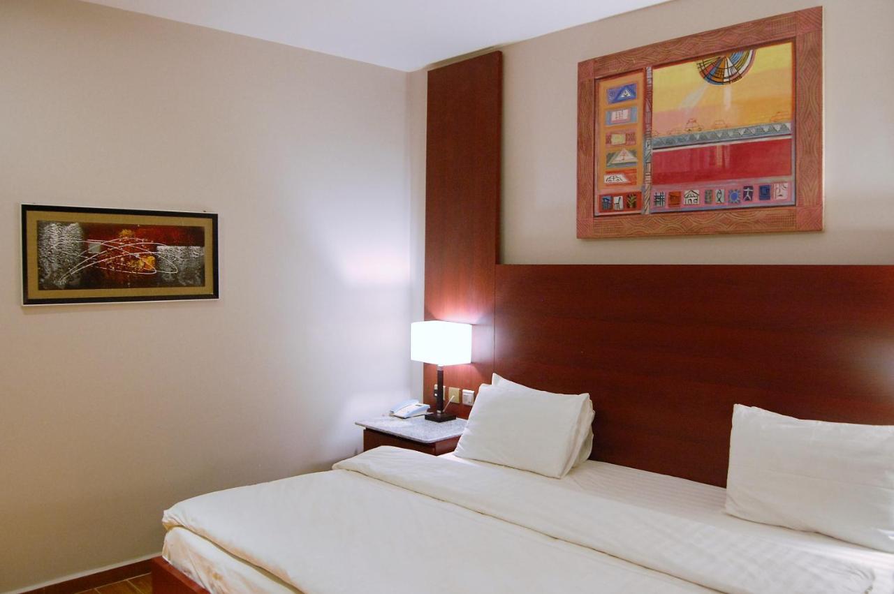 R & K Guest Palace Hotel Kano Luaran gambar