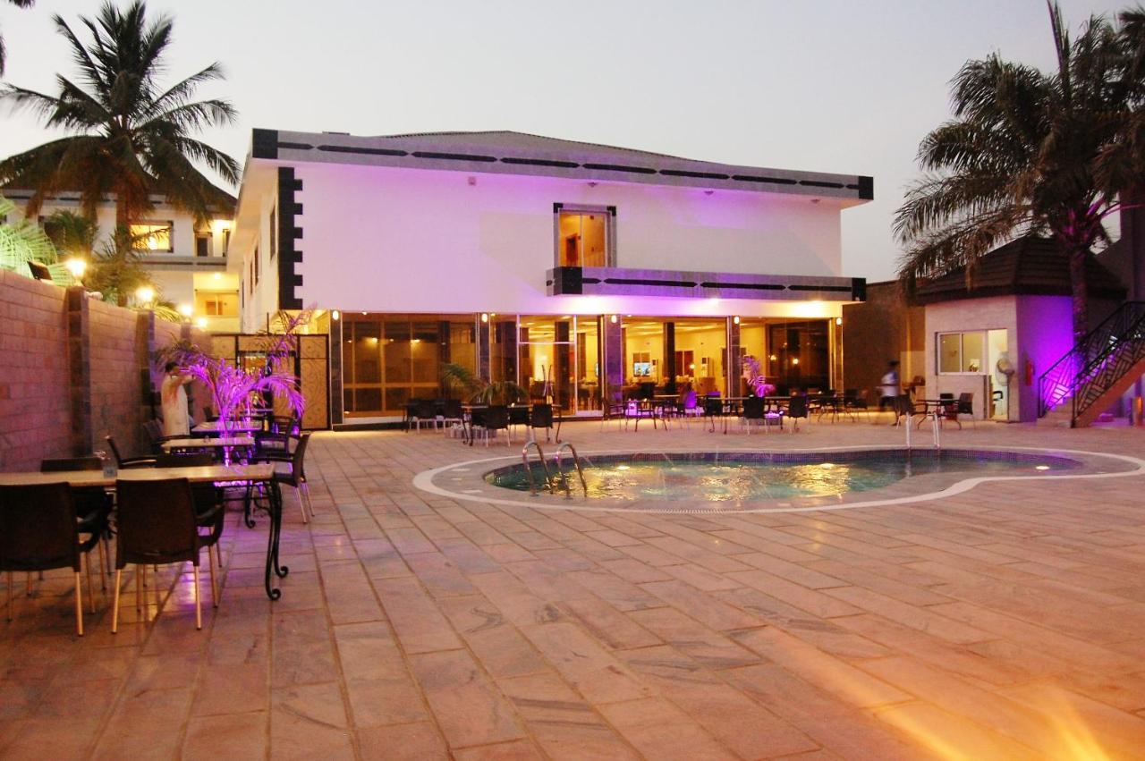 R & K Guest Palace Hotel Kano Luaran gambar