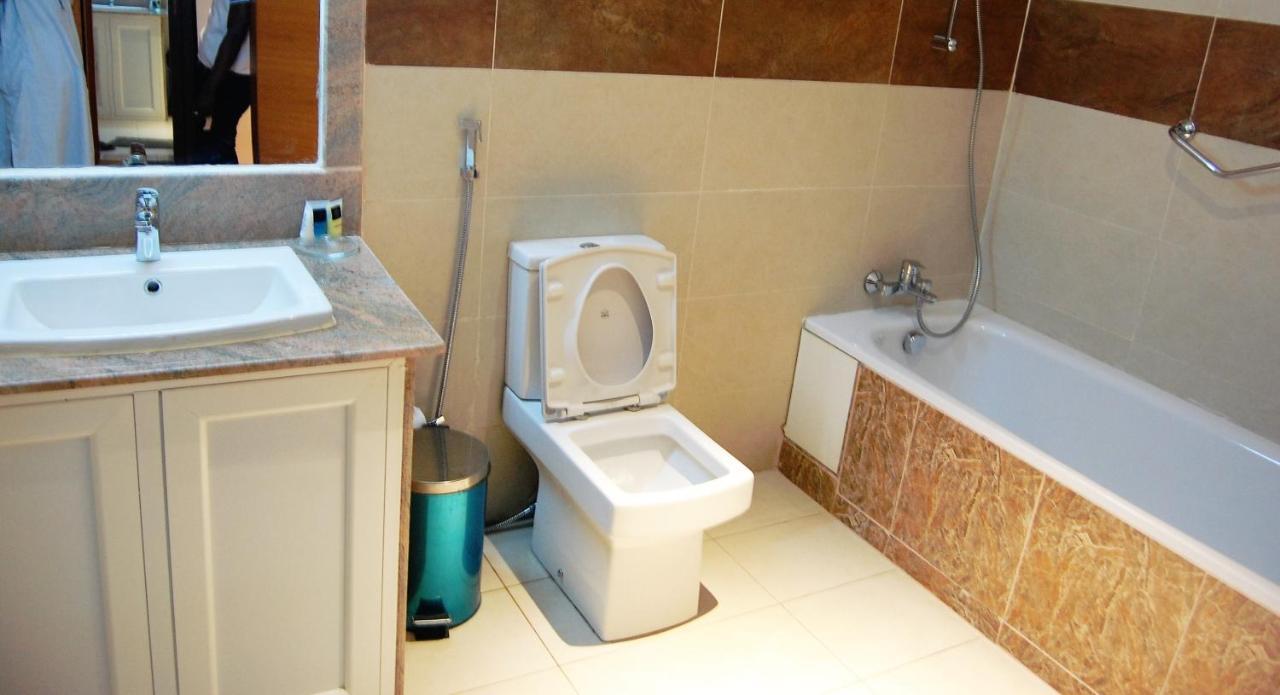 R & K Guest Palace Hotel Kano Luaran gambar