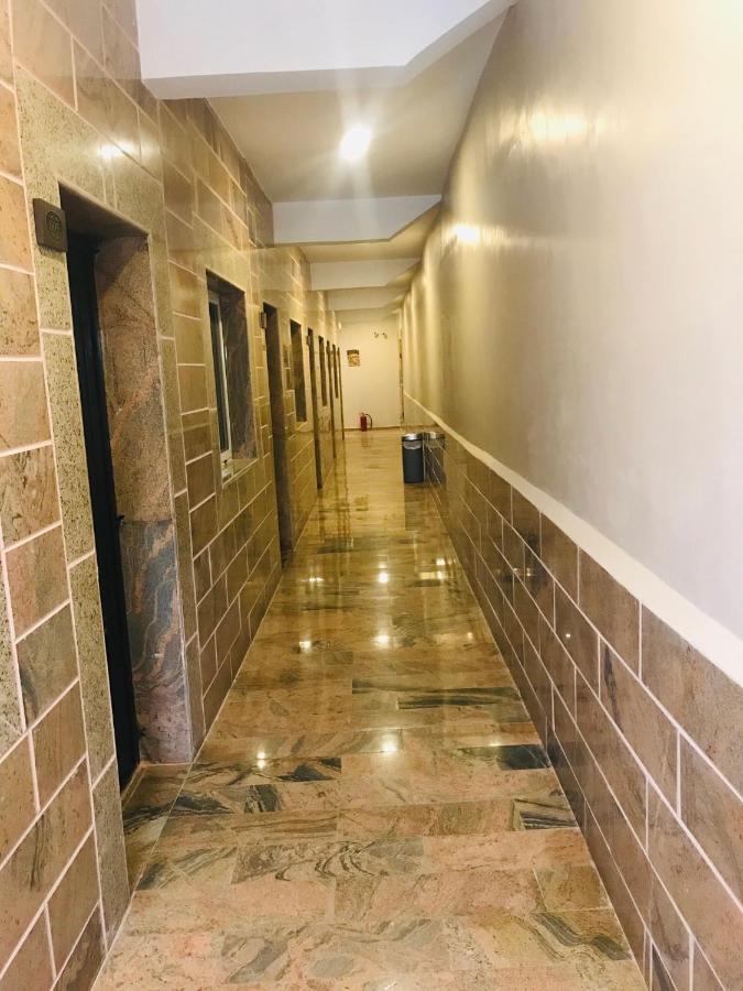 R & K Guest Palace Hotel Kano Luaran gambar